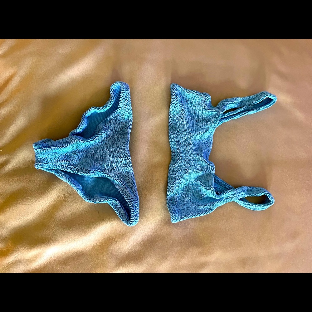 HUNZA G one size fits all blue bikini